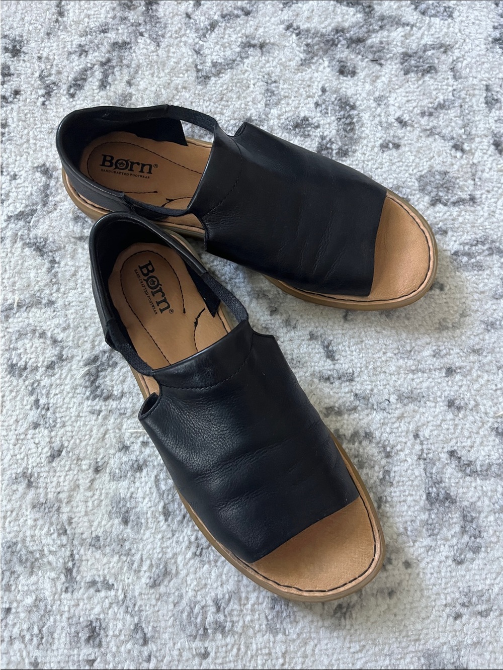 Born Cove Black Leather Open-Toe Women's Slide Sandals